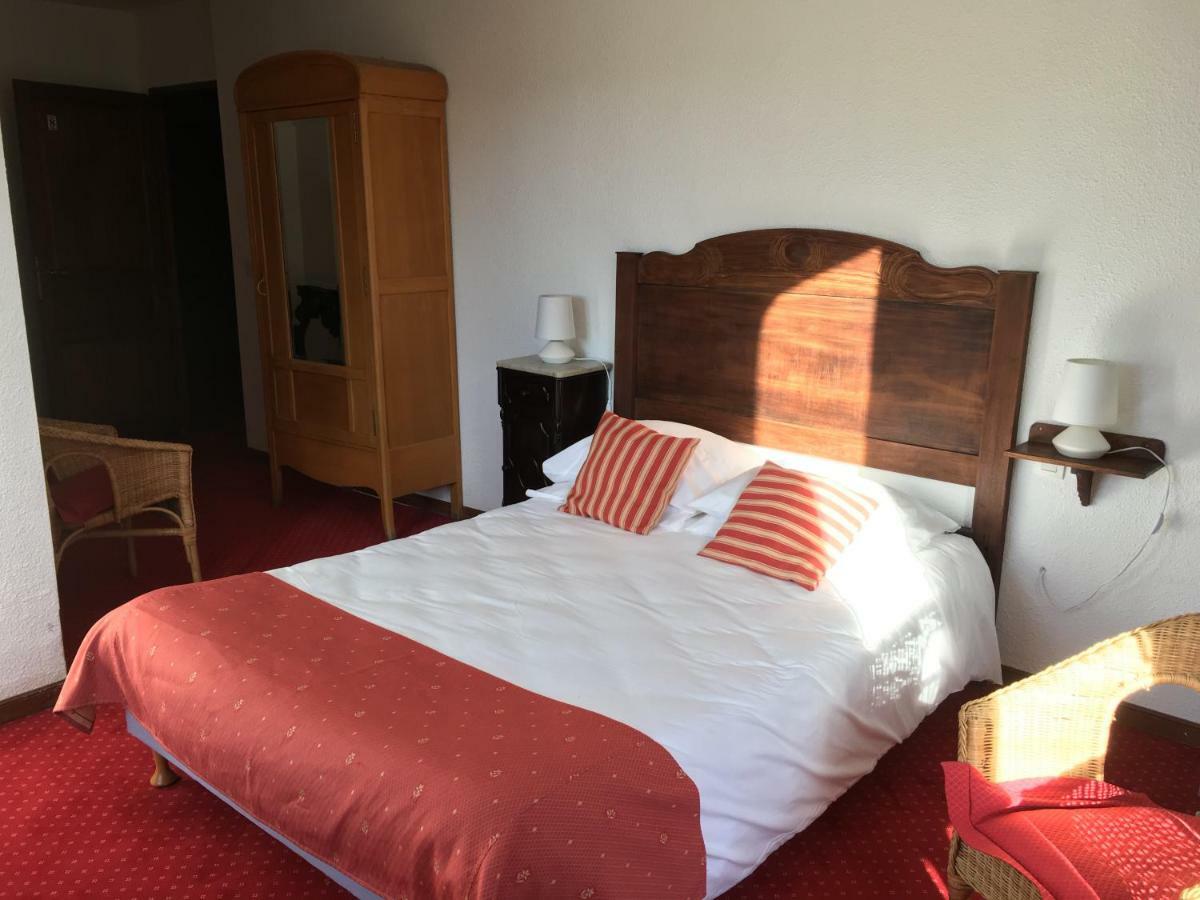 L'Auberge Catalane Latour-de-Carol Dış mekan fotoğraf