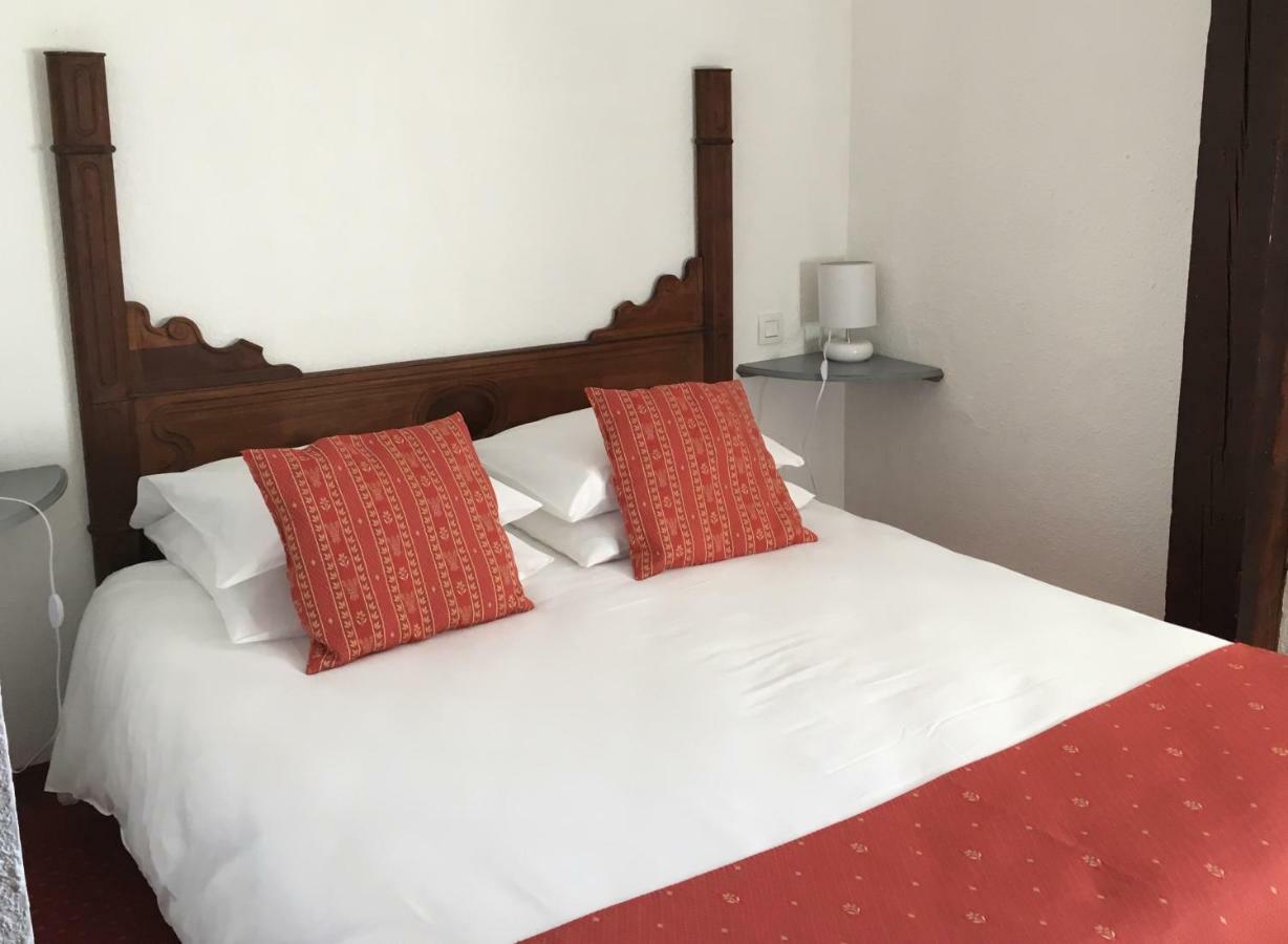 L'Auberge Catalane Latour-de-Carol Dış mekan fotoğraf