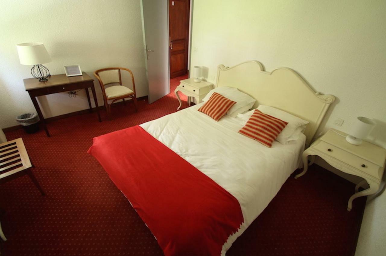 L'Auberge Catalane Latour-de-Carol Dış mekan fotoğraf